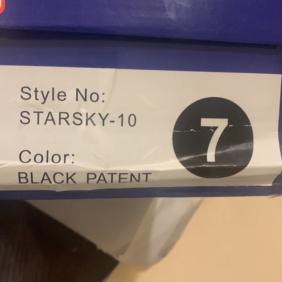 Heeled boots ? Wedges ? I’m Not sure - Picture 4 of 4